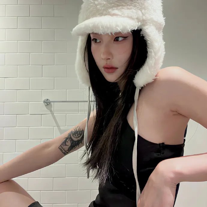 水中的女人